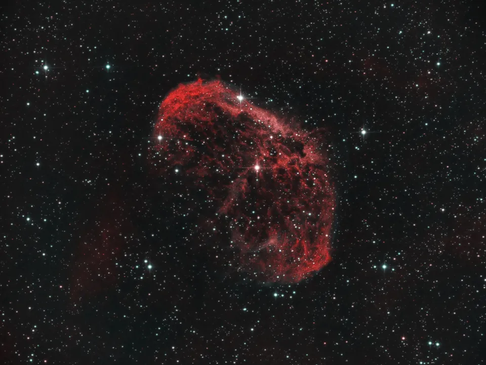 Crescent Nebula: astrophotograph by Pete Lawrence