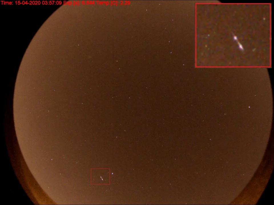 Meteor - 2020-04-15: astrophotograph by Pete Lawrence