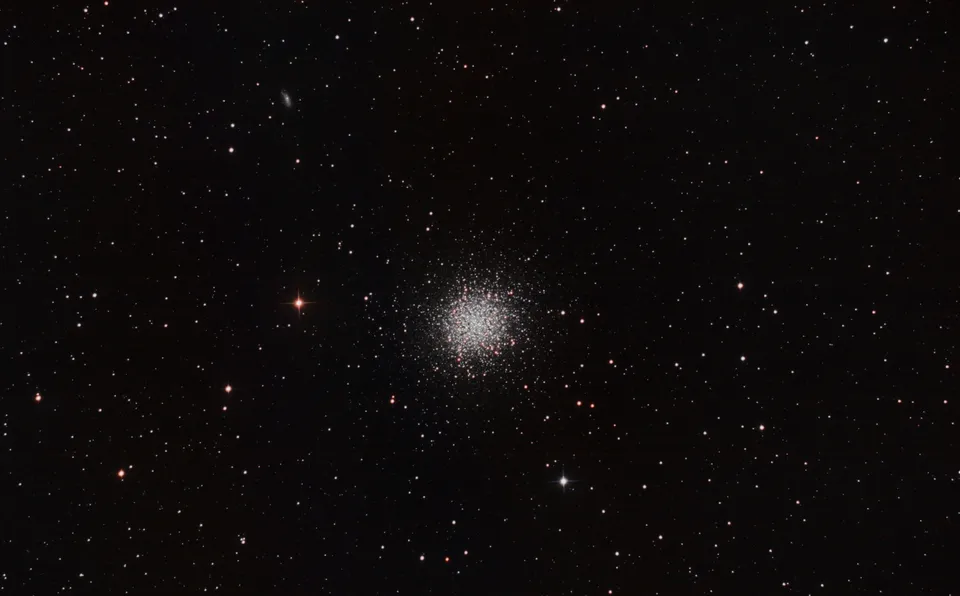 The Great Globular Cluster in Hercules: astrophotograph by Pete Lawrence