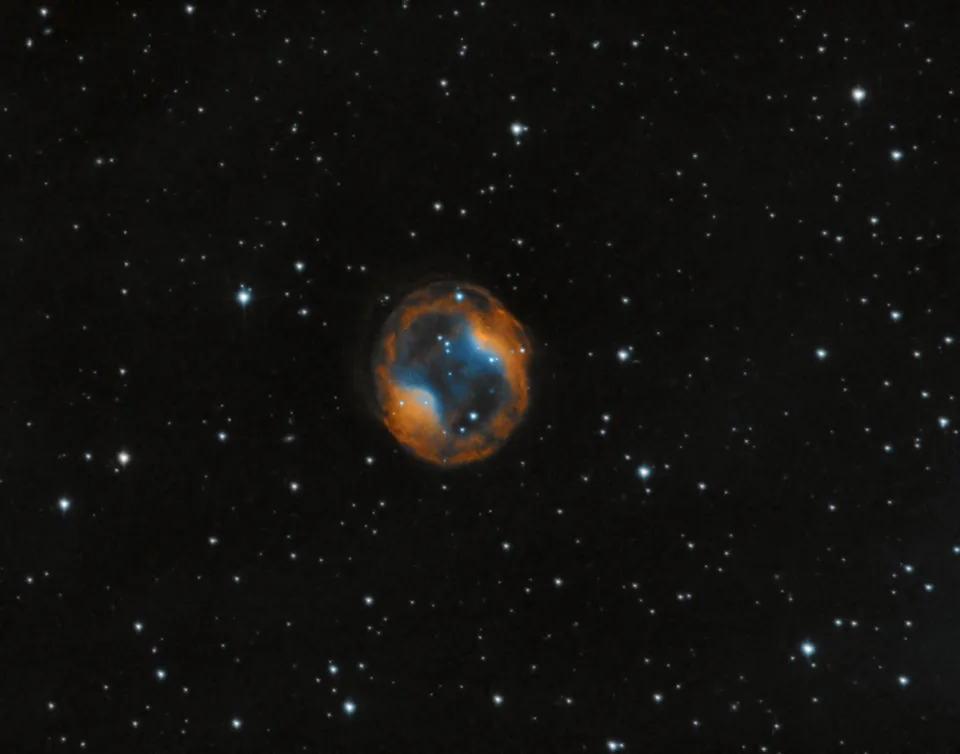 The Headphones Nebula: astrophotograph by Pete Lawrence