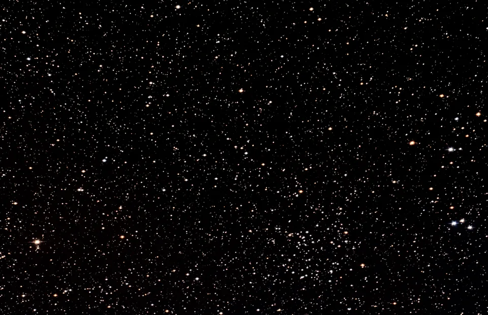 The Hole in the Cluster: astrophotograph by Pete Lawrence