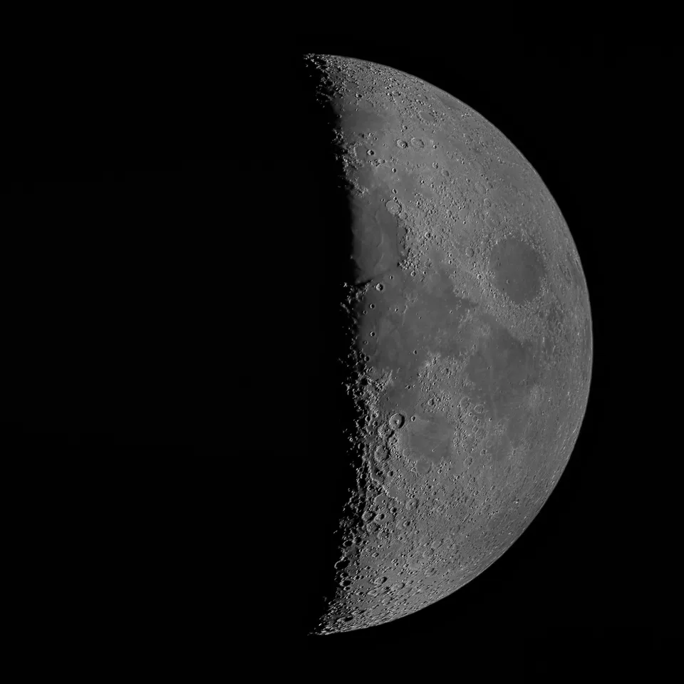 The Moon (41% Illumination): astrophotograph by Pete Lawrence