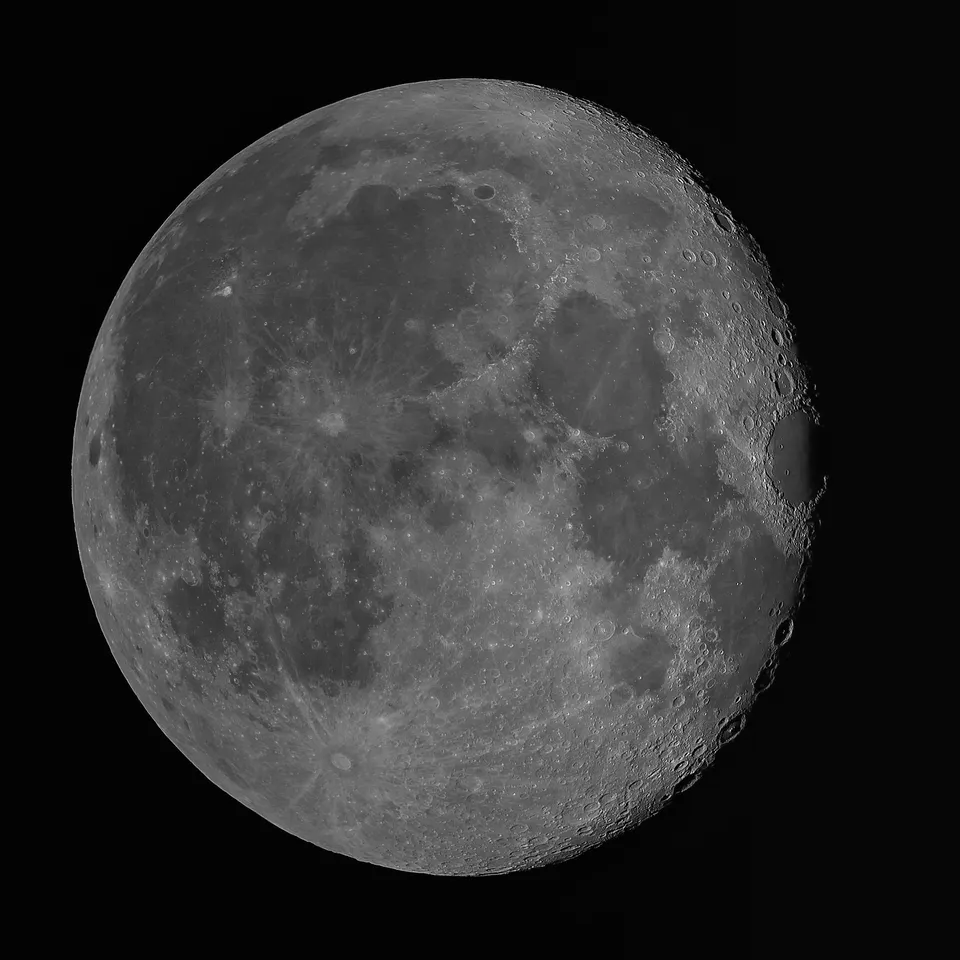 The Moon (69% Illumination): astrophotograph by Pete Lawrence